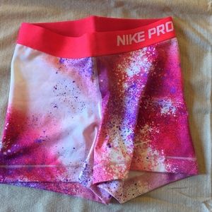 Nike Pro Spandex: Pink Paint